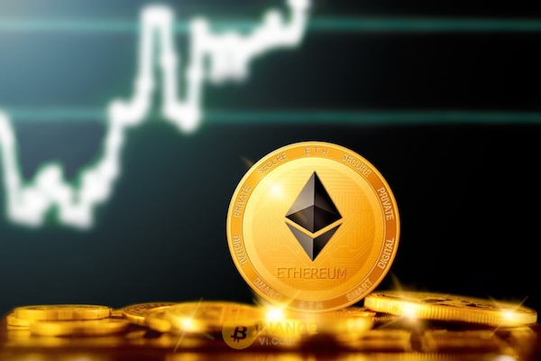 Ethereum là đồng tiền đáng để đầu tư ở thời điểm hiện tại khi giữ giá trị tương đối lớn, chỉ sau Bitcoin