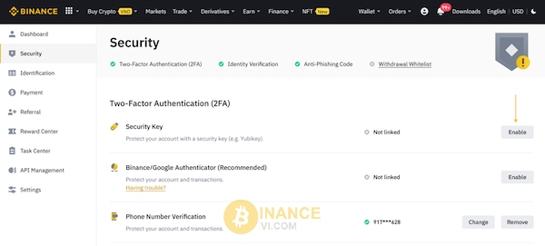 Click chuột vào mục “Enable” và tiến hành cài đặt khóa điện tử trên Binance